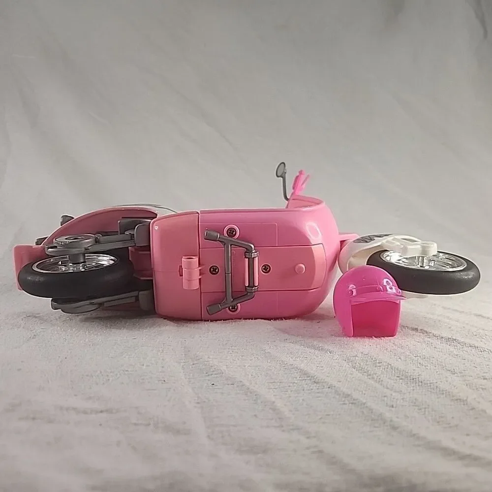 Vehicle Barbie Mattel 1997 Bright Pink Vespa Scooter & Helmet Missing Mirror Vtg
